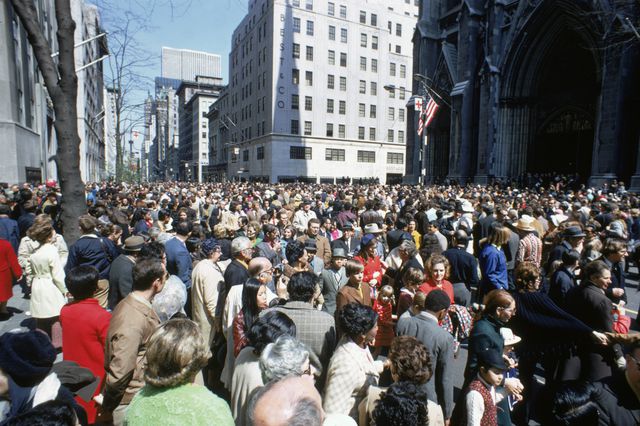 Crowds gather outside St. Patrick's Cathedral, 1970s.